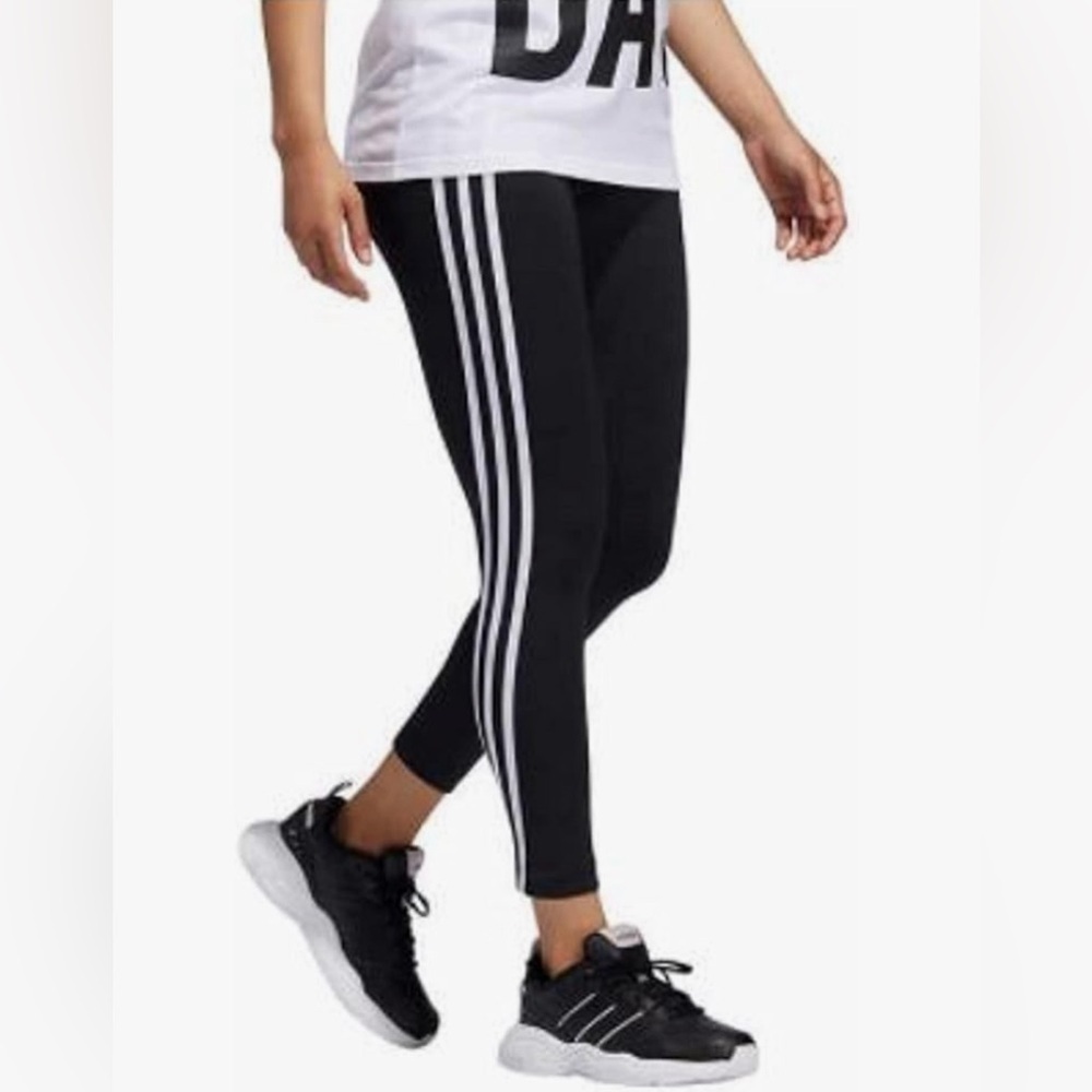 Adidas Three Stripe Aeroready 7/8 Sport Leggings